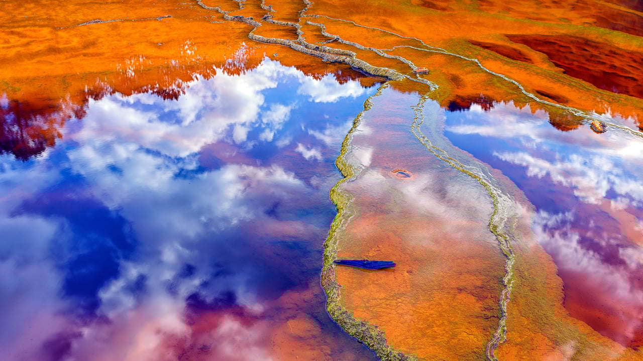 Mineral-laden water in the Rio Tinto, Minas de Riotinto mining area, Huelva province, Andalusia, Spain (© David Santiago Garcia/Getty Images) desktop wallpaper