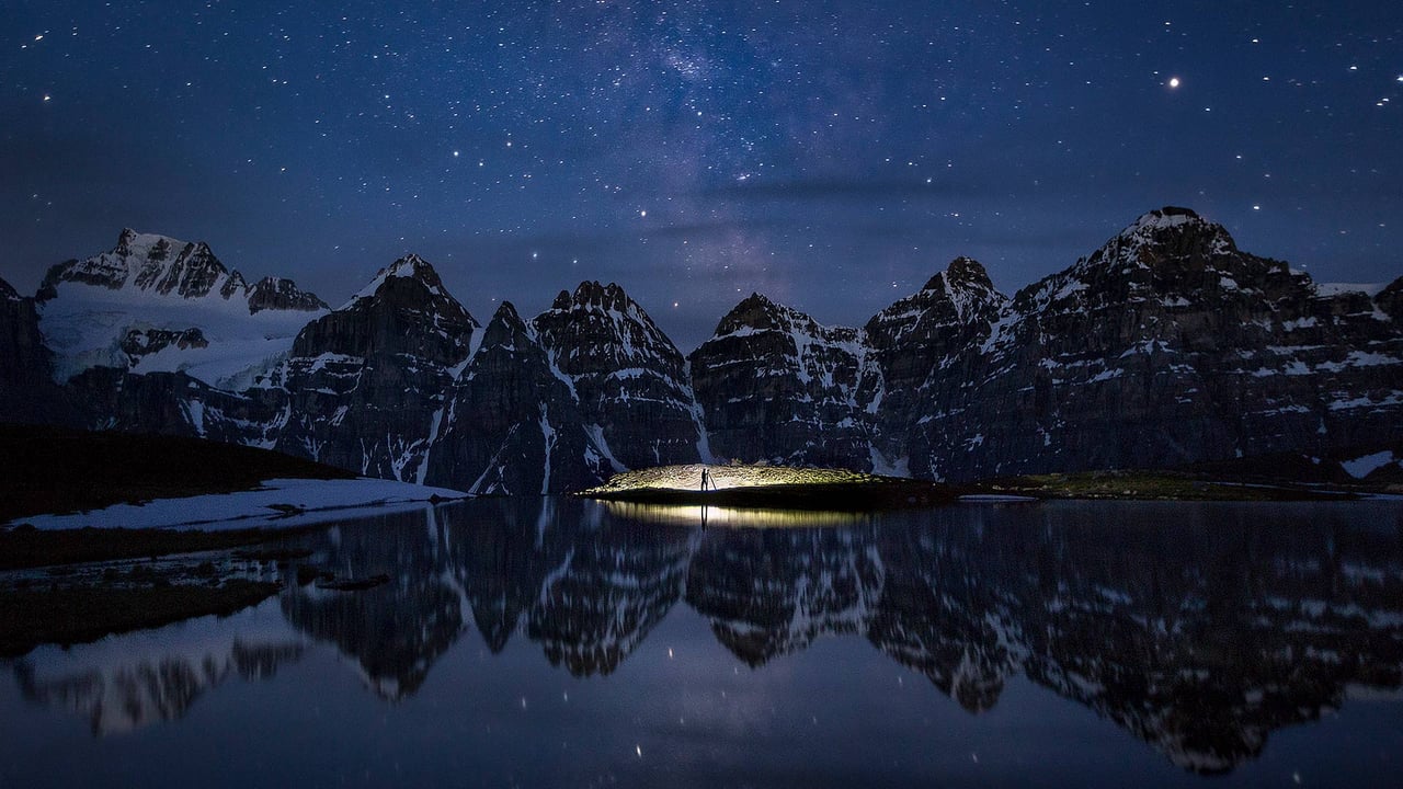 Minnestimma Lake, Banff, Alberta, Canada (© Paul Zizka/Aurora Photos) desktop wallpaper