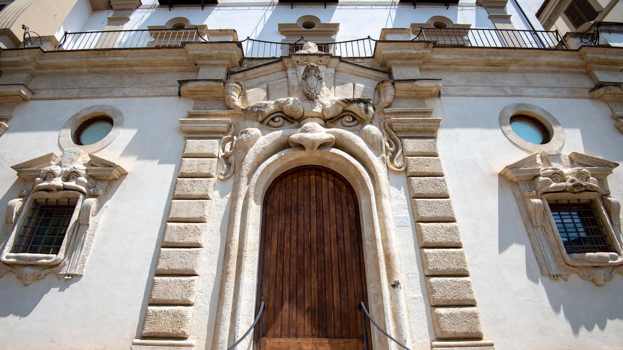 Palazzo Zuccari, Rome, Italy (© Photon-Photos/Getty Images) desktop wallpaper