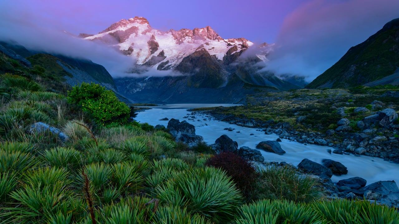 Mount Sefton in Aoraki/Mount Cook National Park, South Island, New Zealand (© AWL Images/Danita Delimont) desktop wallpaper