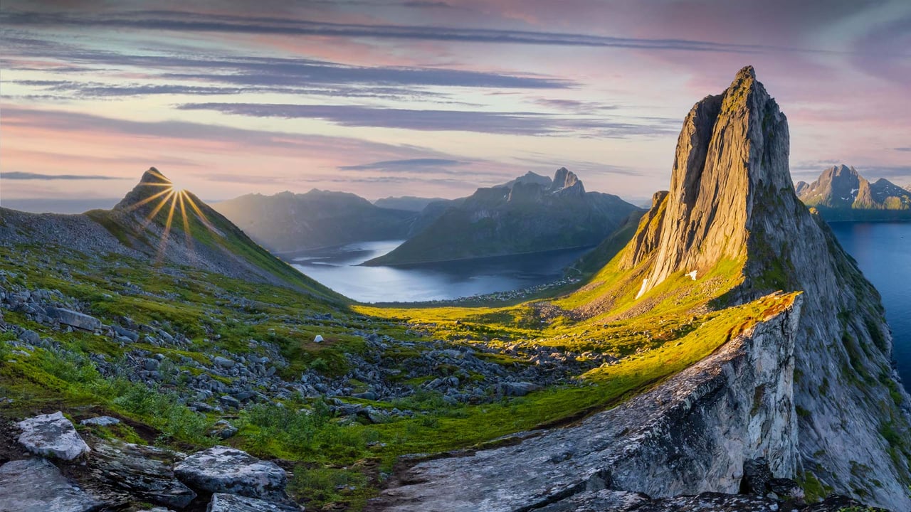 Mount Segla, Senja Island, Troms og Finnmark, Norway (© imageBROKER/Moritz Wolf/Getty Images) desktop wallpaper