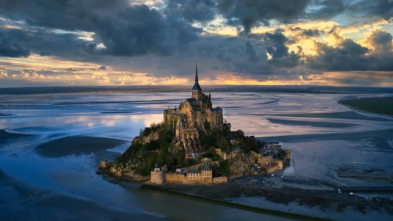 Mont-Saint-Michel, Normandy, France (© Captain Skyhigh/Getty Images) desktop wallpaper