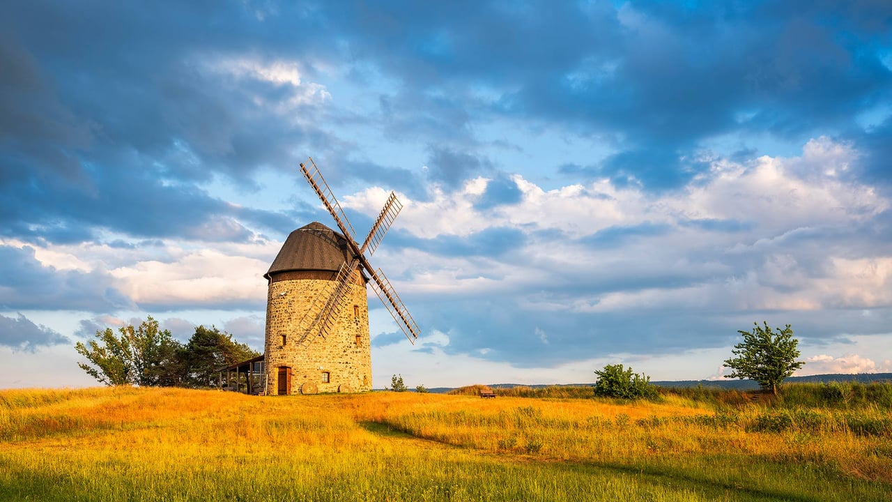 Warnstedter Mühle im Sonnenuntergang, Thale, Harz, Sachsen-Anhalt (© Andreas Vitting/eStock Photo) desktop wallpaper