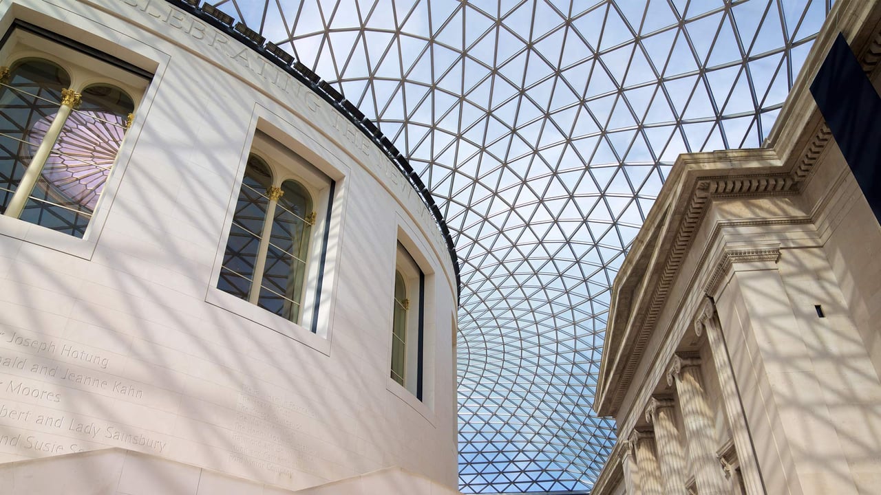 The Great Court of the British Museum, London, England (© Cavan Images/Offset/Shutterstock) desktop wallpaper
