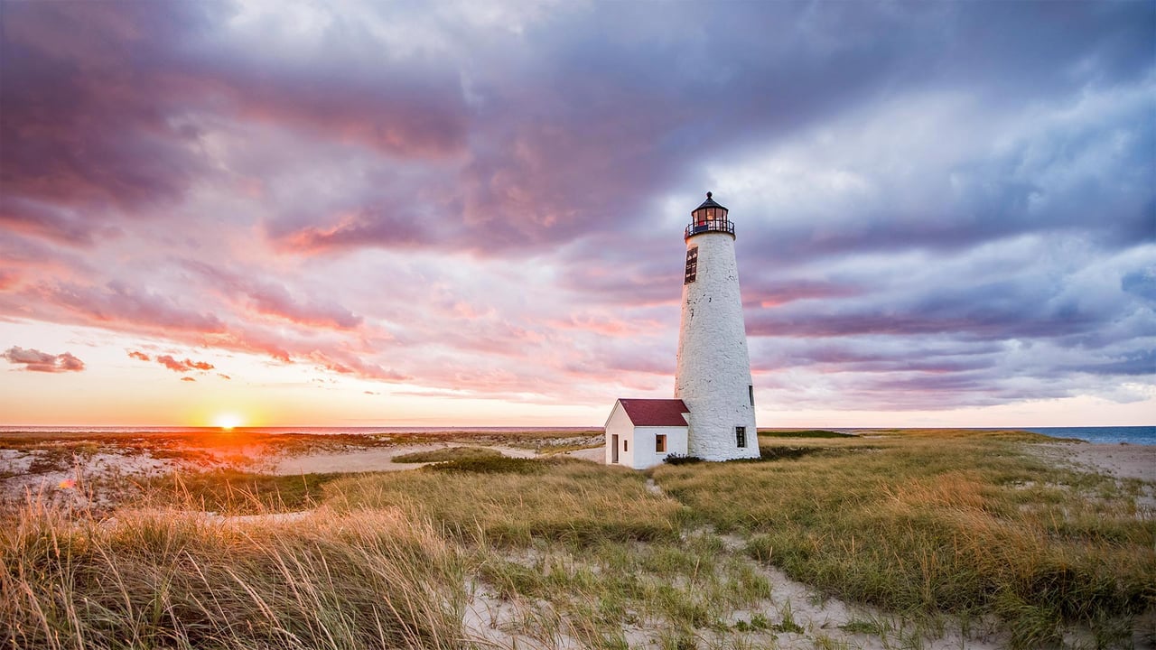 Great Point Light on Nantucket Island, Massachusetts (© Cate Brown/Cavan Images) desktop wallpaper