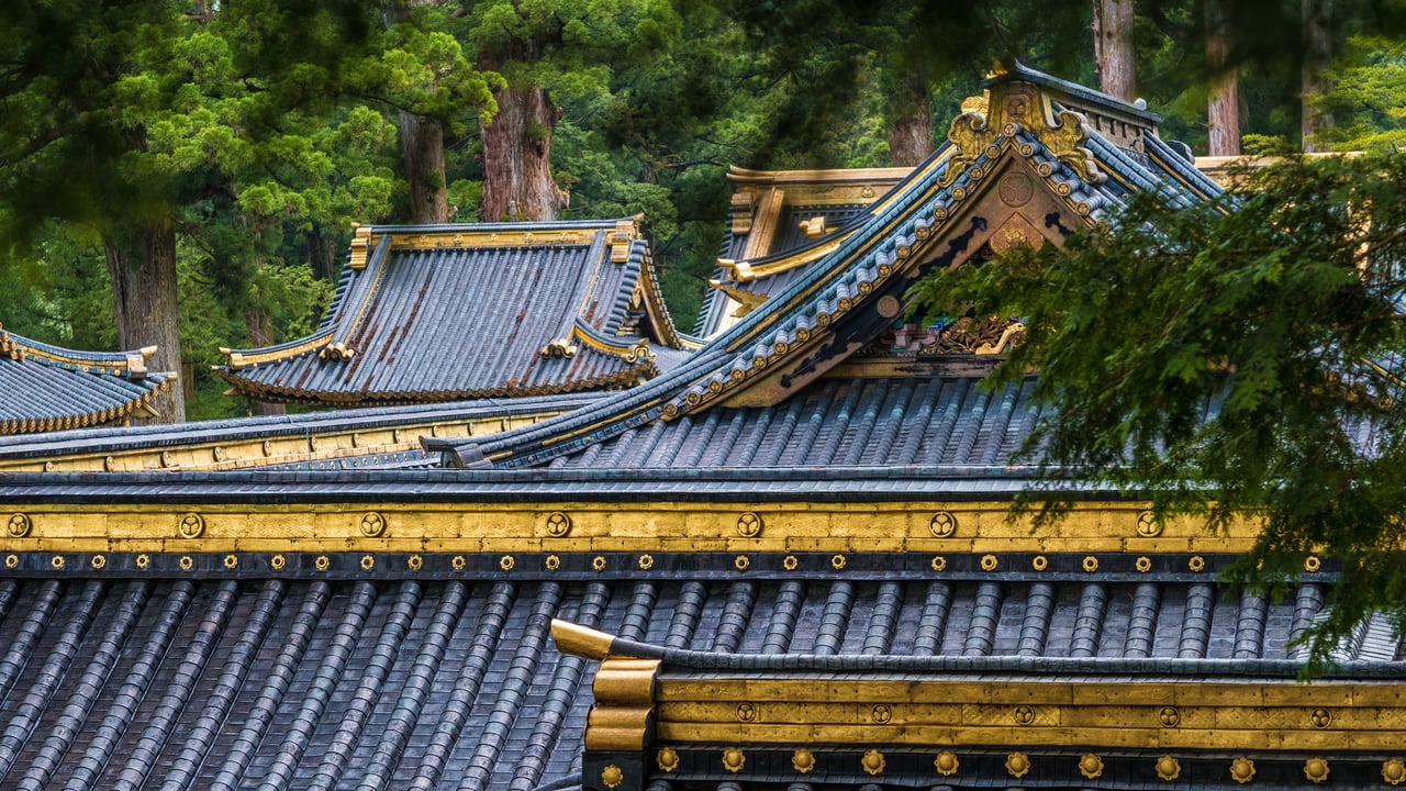 日光東照宮, 栃木県 日光市 (© Pavel Nesvadba/shutterstock) desktop wallpaper