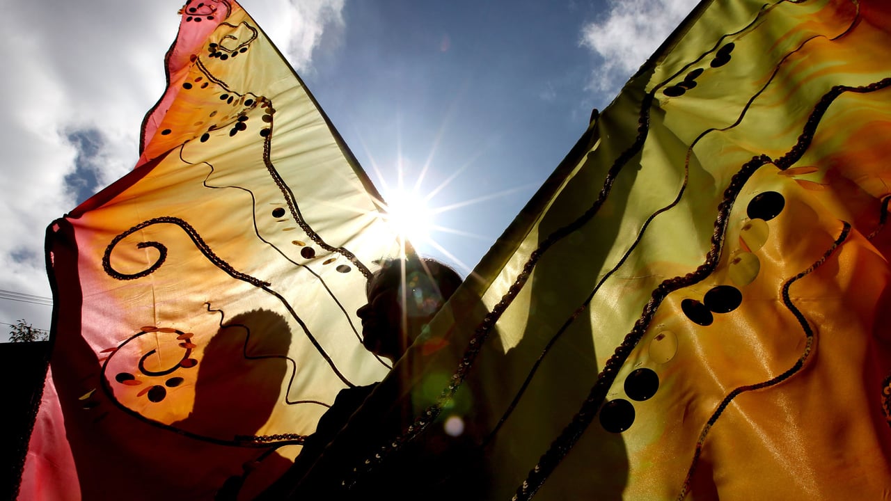 Notting Hill Carnival on August 15, 2009, in London, England (© Dan Kitwood/Getty Images) desktop wallpaper