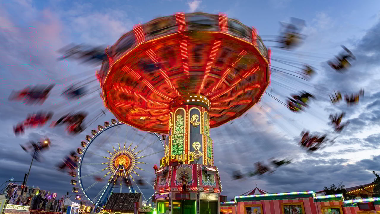 Swing carousel at Oktoberfest, Munich, Germany (© LOOK-foto/Alamy) desktop wallpaper