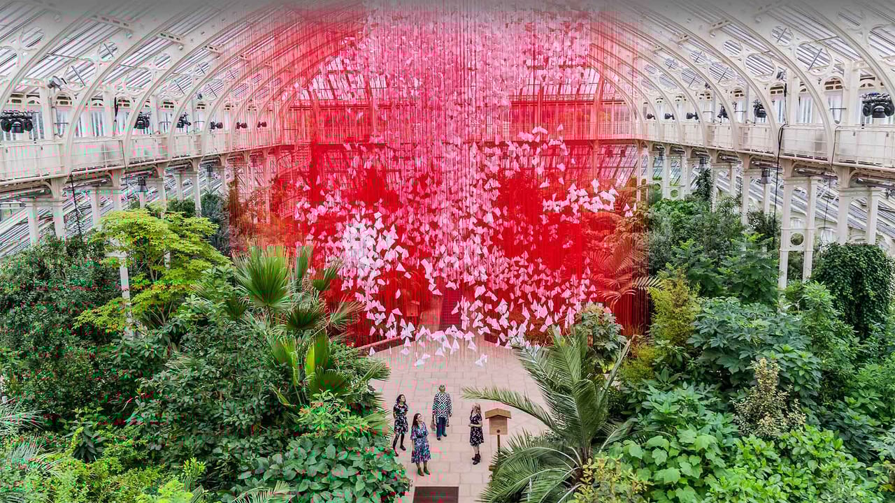 'One Thousand Springs' haiku art installation by Chiharu Shiota, Kew Royal Botanic Gardens, London, England (© Guy Bell/Alamy Live News) desktop wallpaper