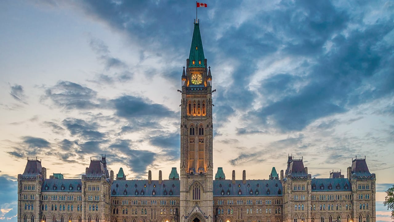The Parliament of Canada in Ottawa (© anderm/Shutterstock) desktop wallpaper