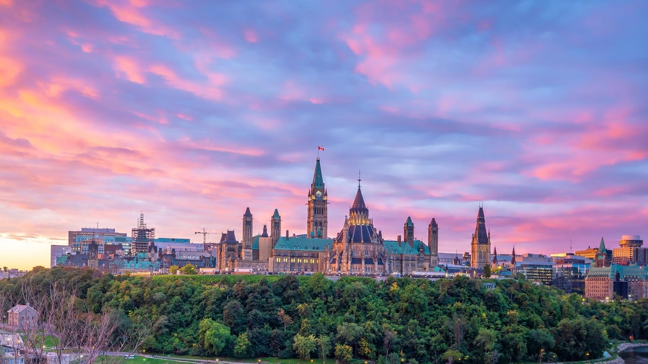 Parliament Hill in Ottawa, Ontario, Canada (© f11photo/iStock/Getty Images) desktop wallpaper