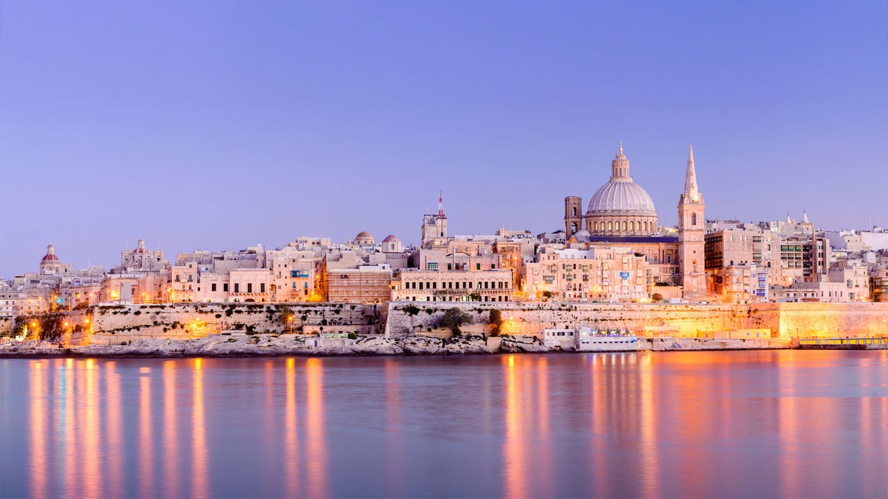 Valletta, Malta (© Deejpilot/Getty Images) desktop wallpaper