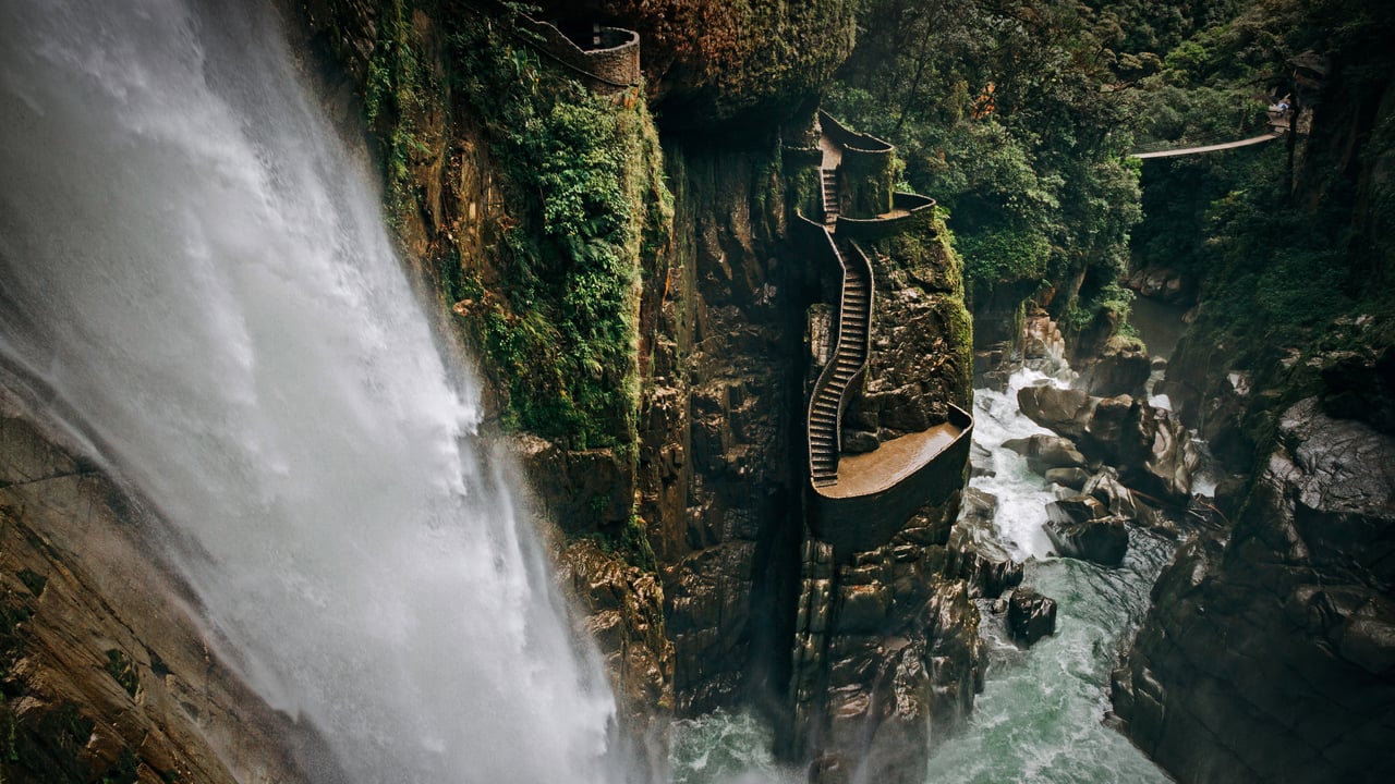 Agoyán waterfall near Baños de Agua Santa, Ecuador (© Laura BC/Getty Images) desktop wallpaper