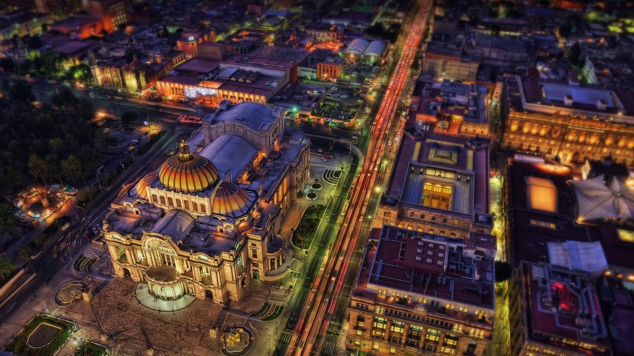 Palacio de Bellas Artes, Mexico City, Mexico (© Lukas Bischoff Photograph/Shutterstock) desktop wallpaper