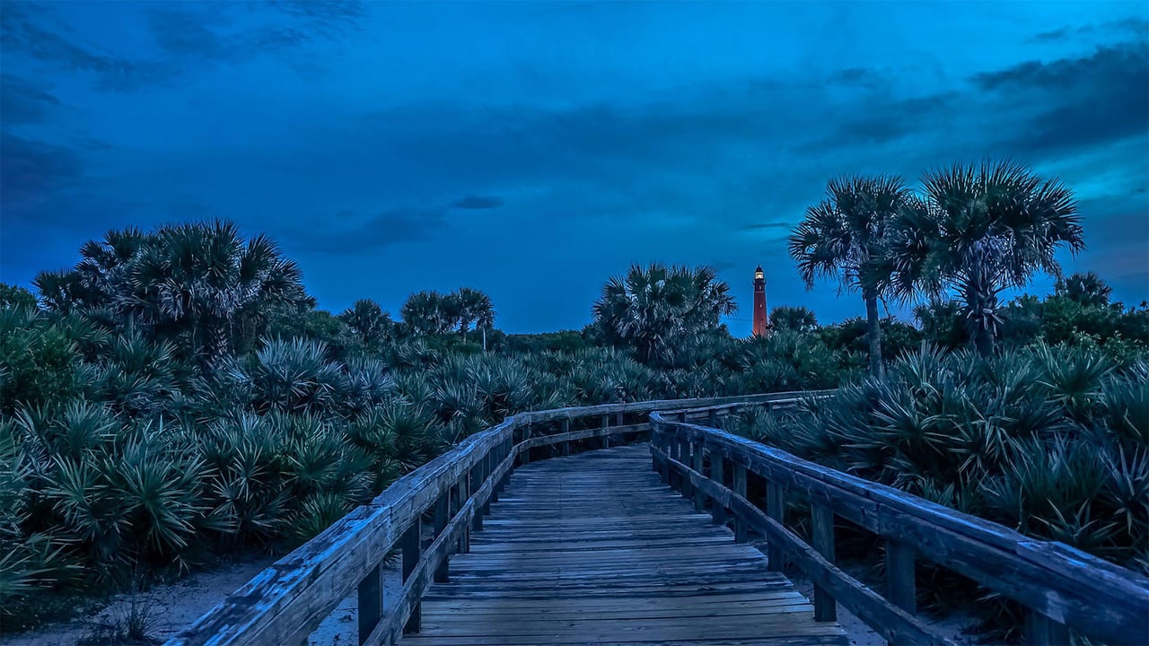 Looking inland from Ponce de León Inlet toward the lighthouse, Florida (© Jason Sponseller/Shutterstock) desktop wallpaper