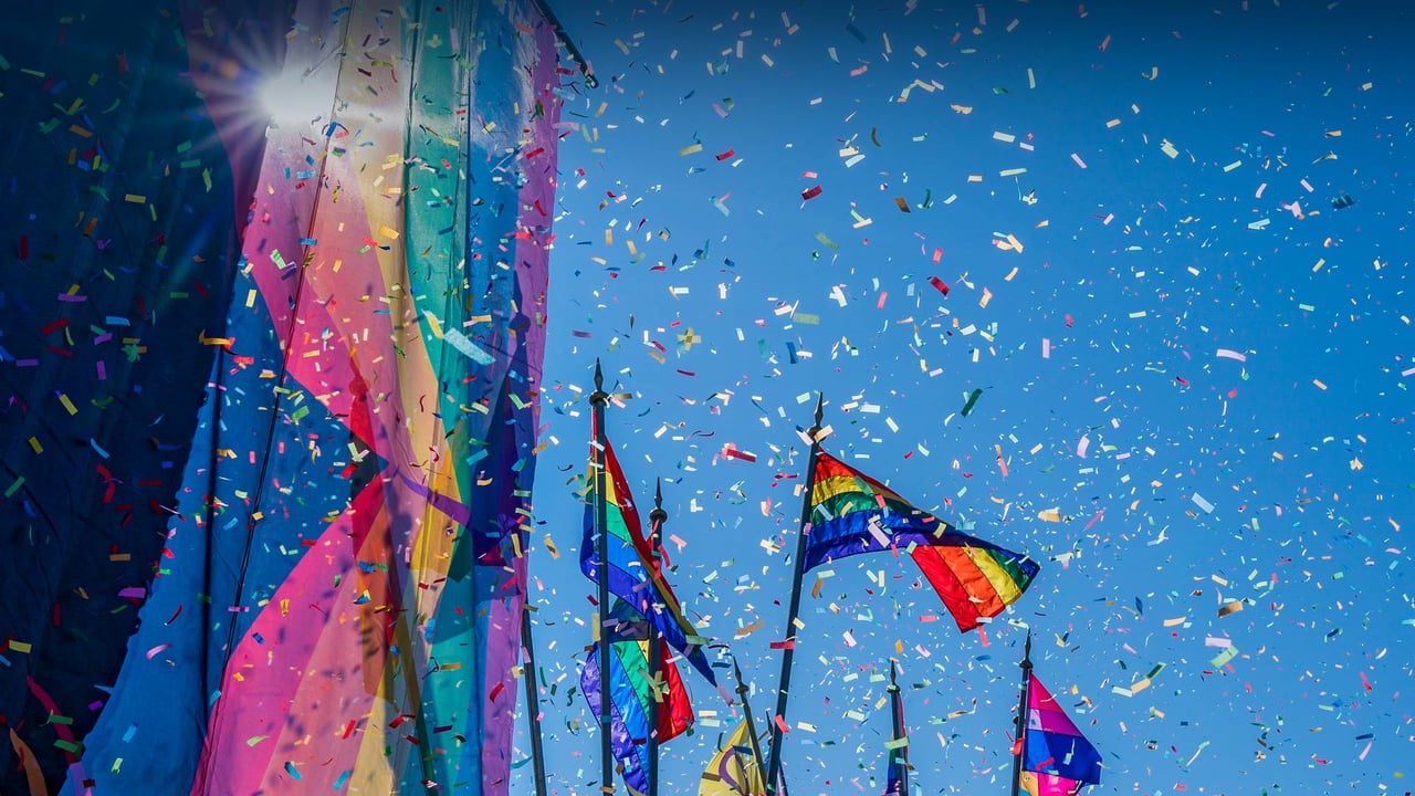 Rainbow flags and confetti, Reykjavík, Iceland (© Arctic-Images/Getty Images) desktop wallpaper