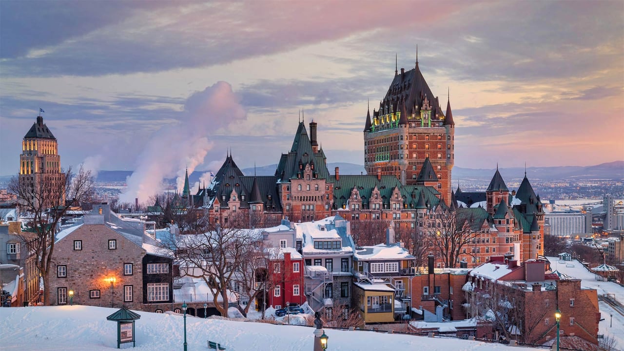 Château Frontenac, Quebec City, Canada (© Romiana Lee/Shutterstock) desktop wallpaper