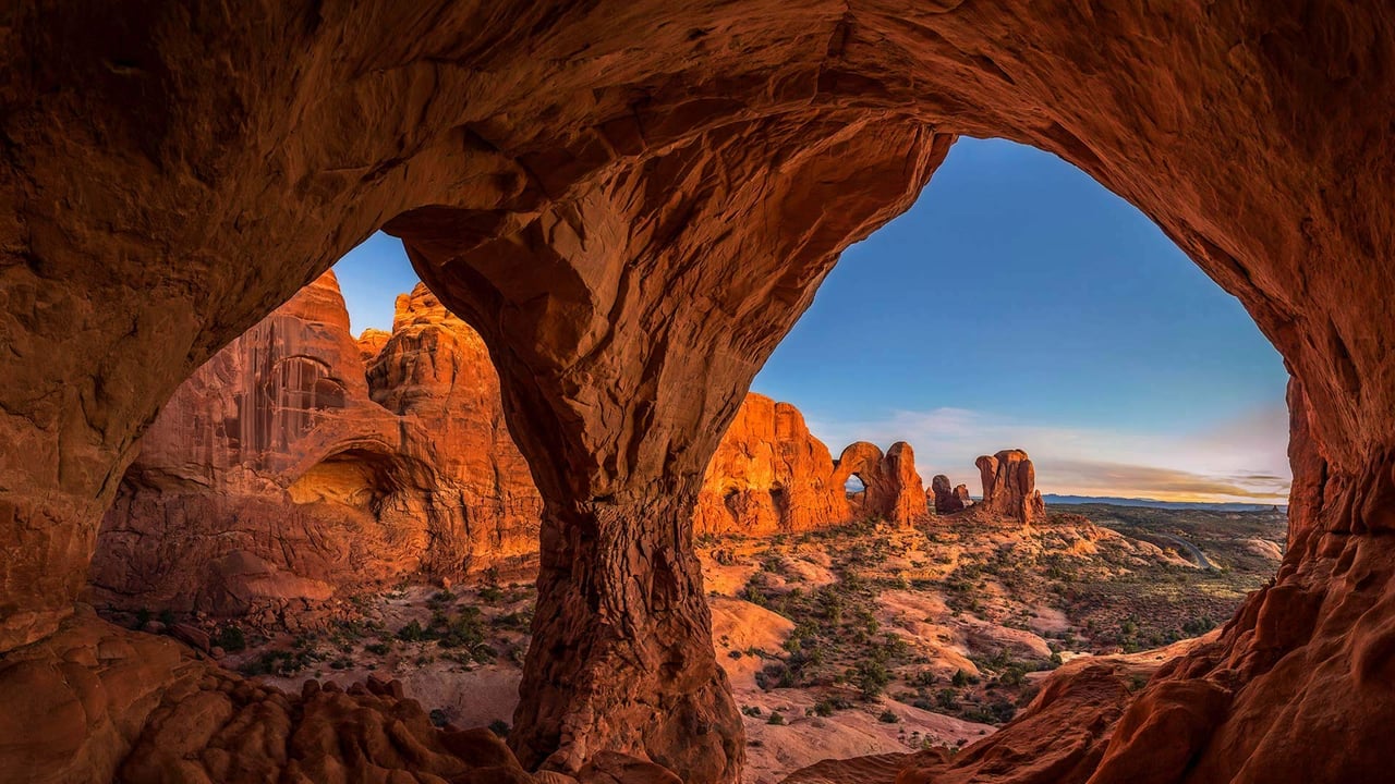 Arches National Park, Moab, Utah (© Whit Richardson/Alamy Stock Photo) desktop wallpaper