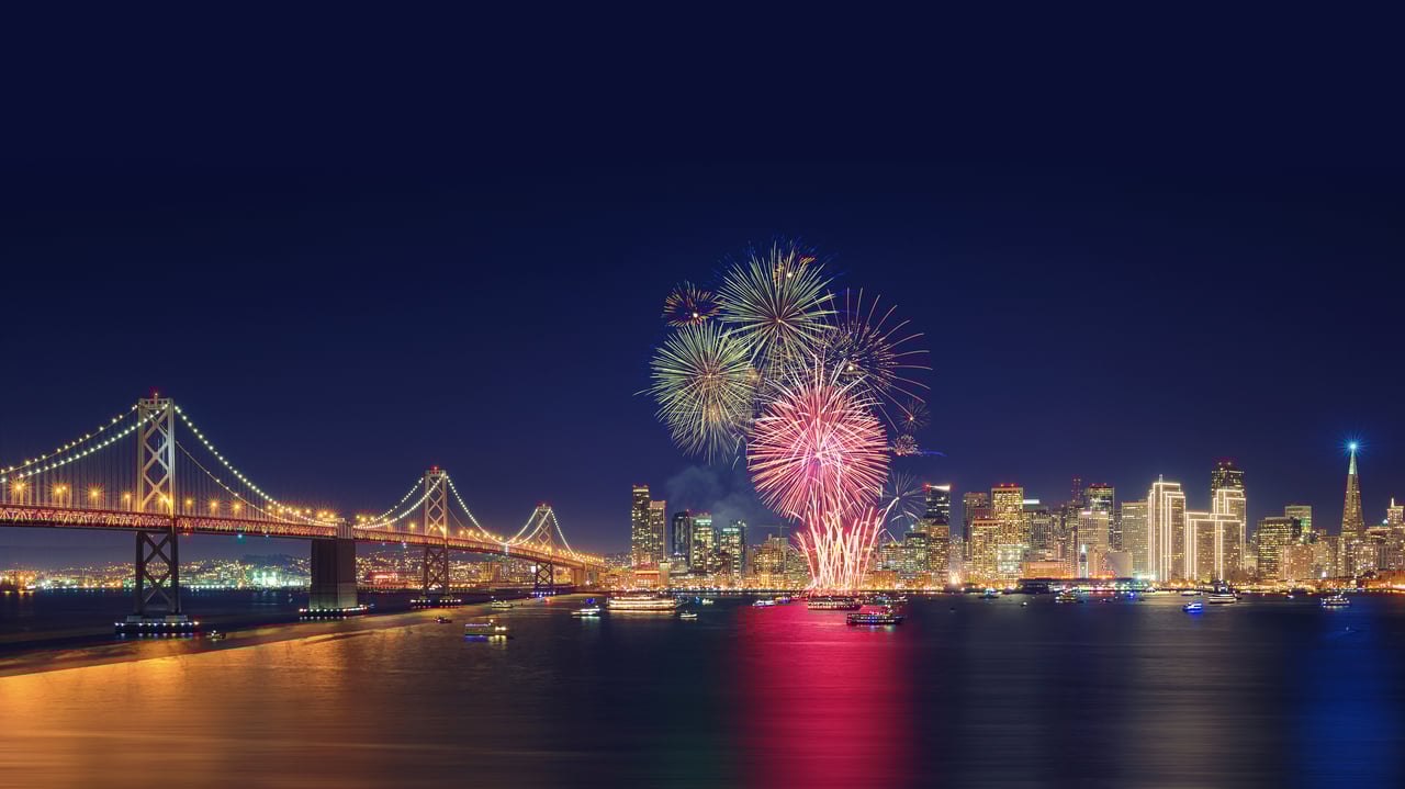 Fireworks in San Francisco, California (© tampatra/Getty Images) desktop wallpaper