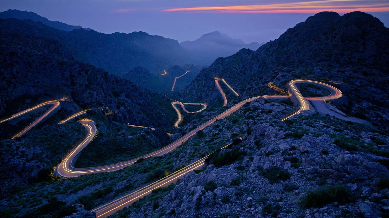 The road leading to Sa Calobra on the Spanish Balearic island of Majorca (© Tolo Balaguer/agefotostock) desktop wallpaper