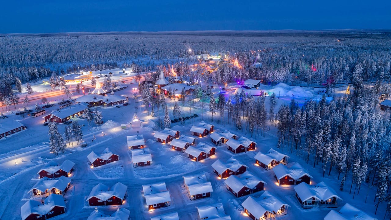 Santa Claus Village in Rovaniemi, Lapland, Finland (© Smelov/Shutterstock) desktop wallpaper