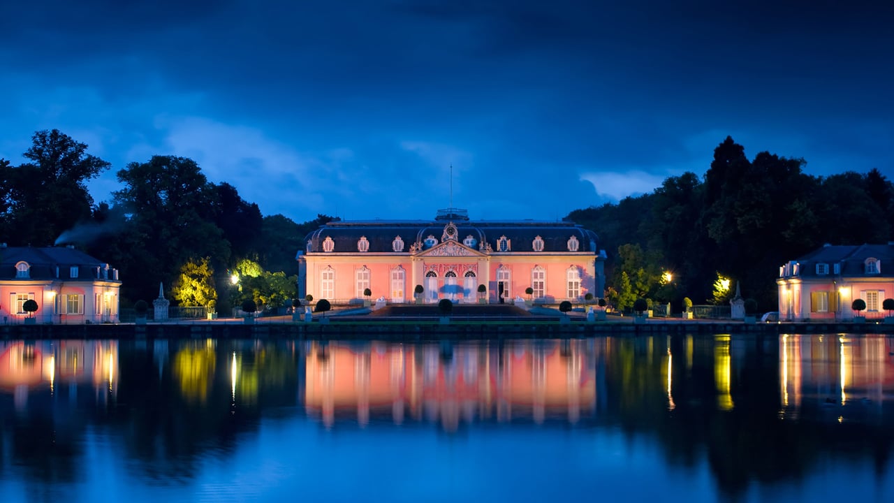 Schloss Benrath, Düsseldorf, Nordrhein-Westfalen, Deutschland (© New Horizons/Alamy Stock Photo) desktop wallpaper