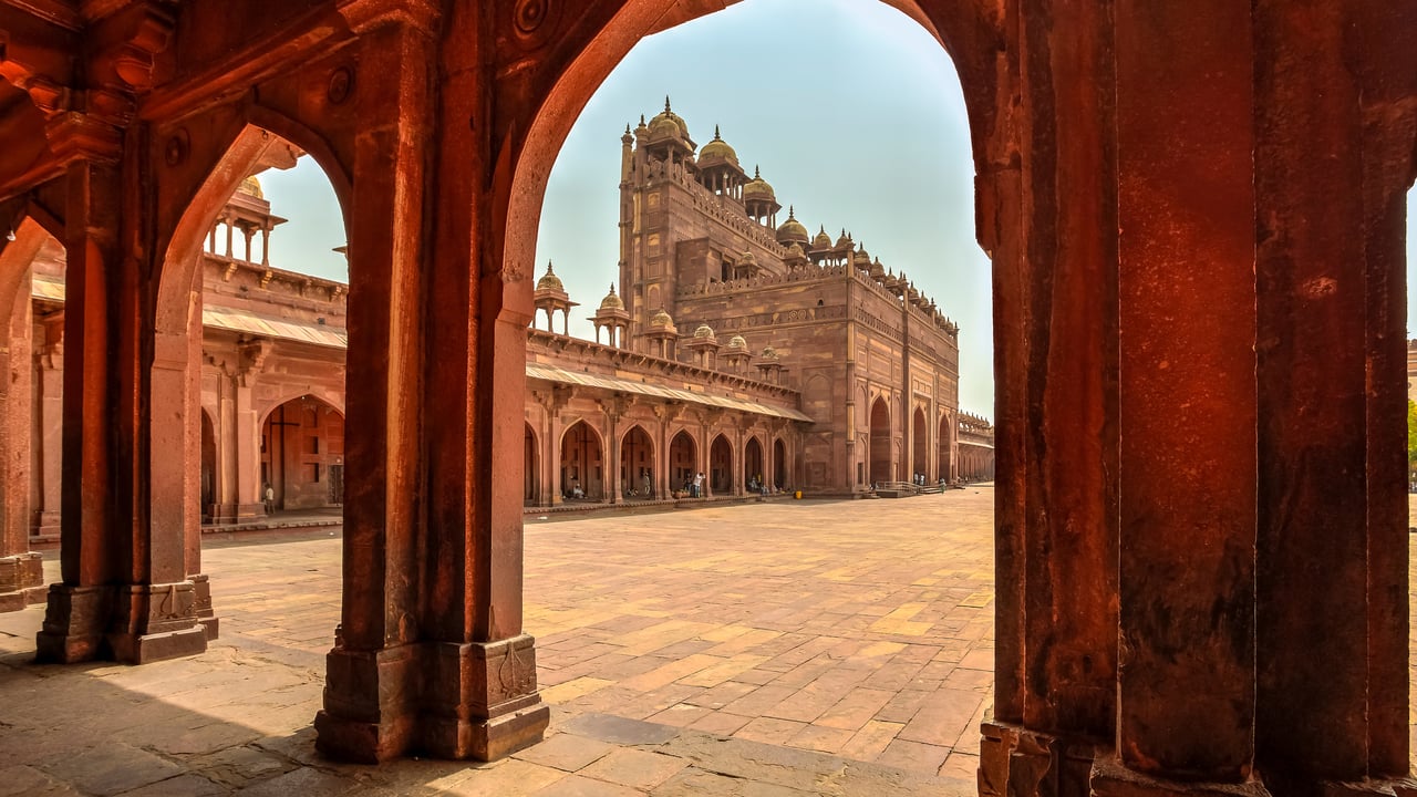 Fatehpur Sikri, Agra, Uttar Pradesh (© Catalin Lazar/Shutterstock) desktop wallpaper