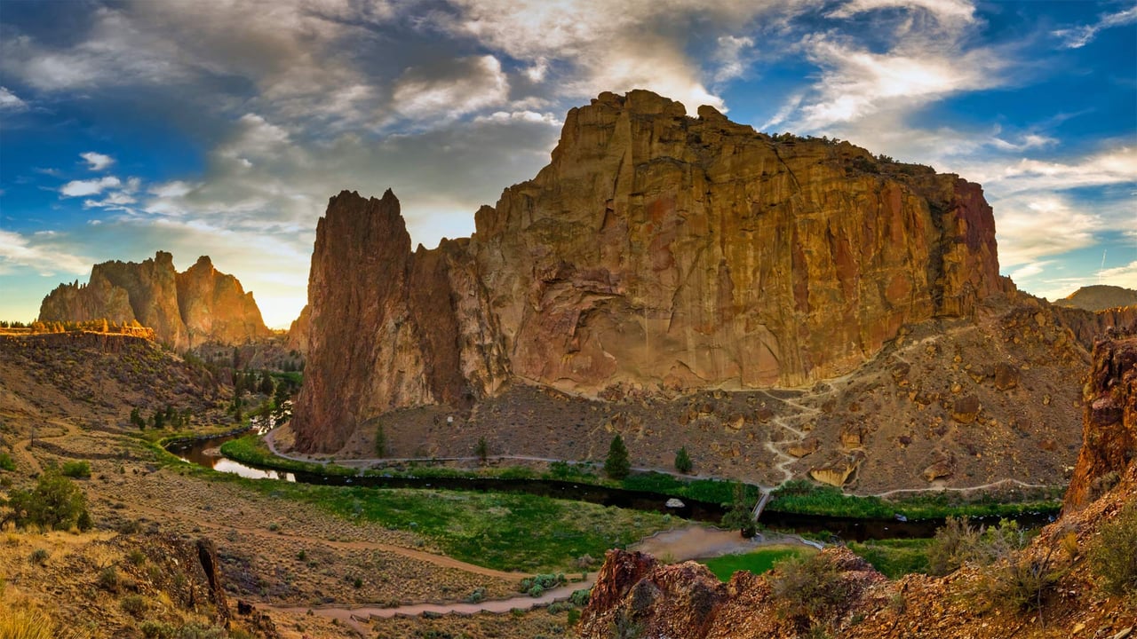 Smith Rock State Park, Oregon (© Manuela Durson/Getty Images) desktop wallpaper