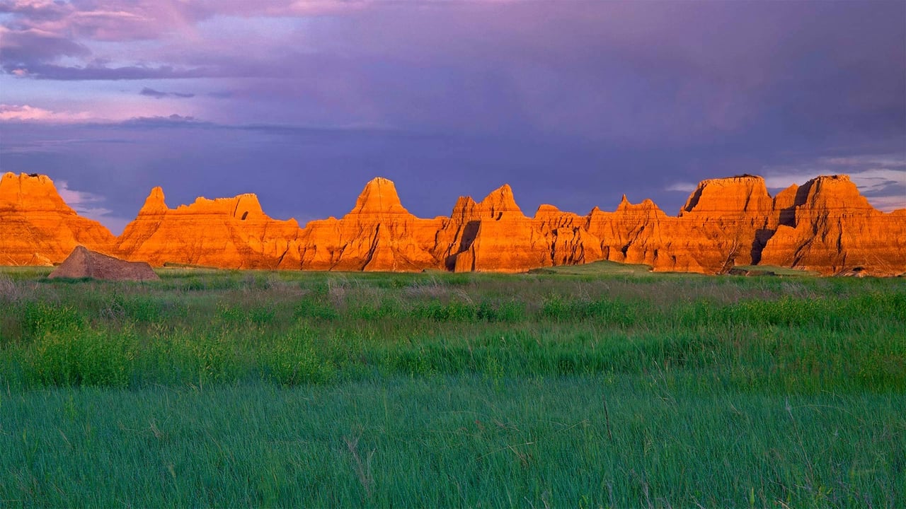 Prairie and pinnacles near Castle Trail in Badlands National Park, South Dakota (© Danita Delimont/Getty Images) desktop wallpaper