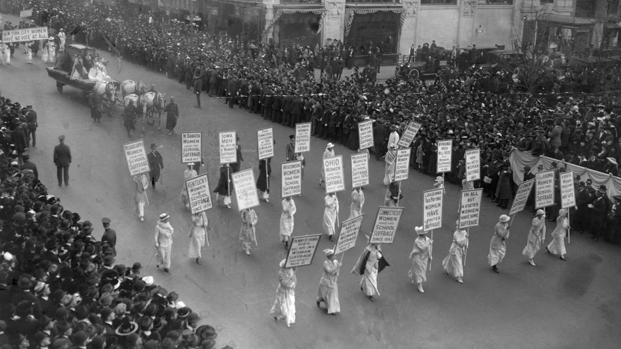 Women's suffrage parade on Fifth Avenue, Manhattan, New York City, October 23, 1915 (© Bettmann/Getty Images) desktop wallpaper