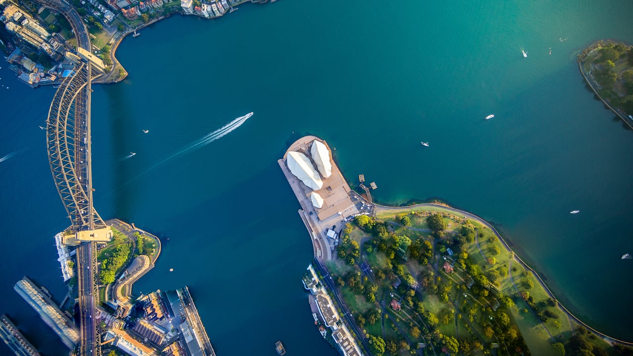 Aerial view of Sydney Harbour, New South Wales, Australia (© jamenpercy/Getty Images) desktop wallpaper