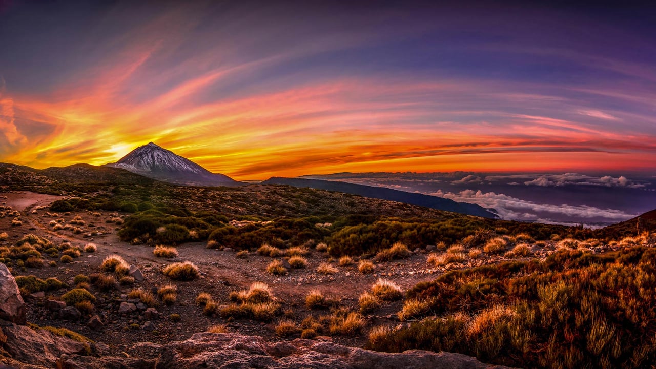 Teide National Park, Tenerife, Canary Islands, Spain (© Javier Martínez Morán/Alamy) desktop wallpaper
