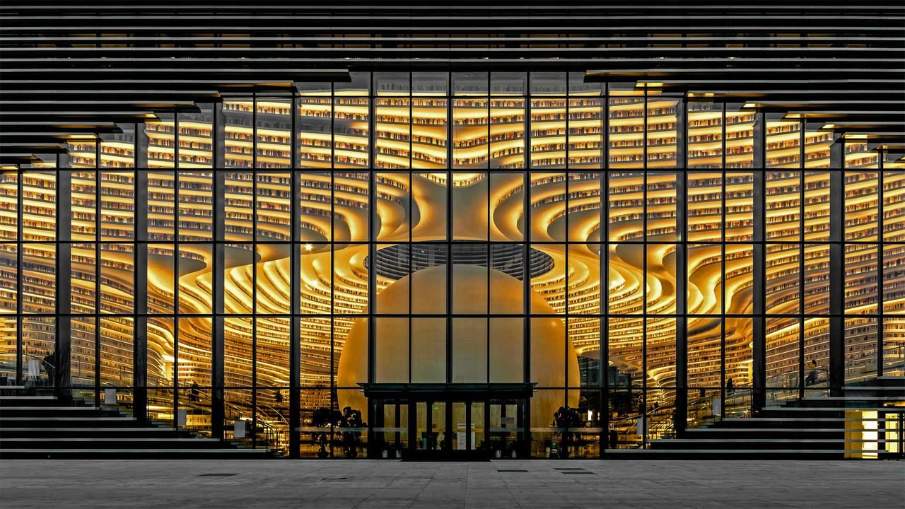 Tianjin Binhai New Area Library in Tianjin, China (© Imaginechina Limited/Alamy) desktop wallpaper