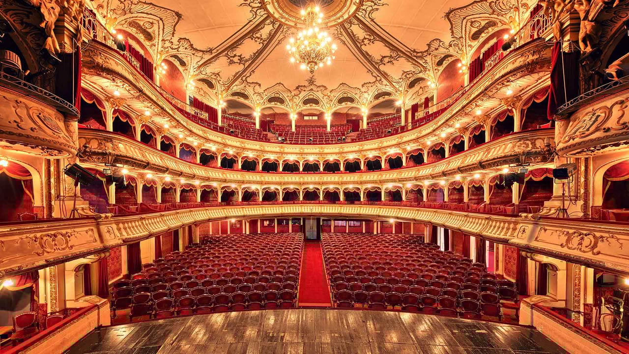 Lucian Blaga National Theater, Cluj-Napoca, Romania (© Thomas Mueller/Shutterstock) desktop wallpaper