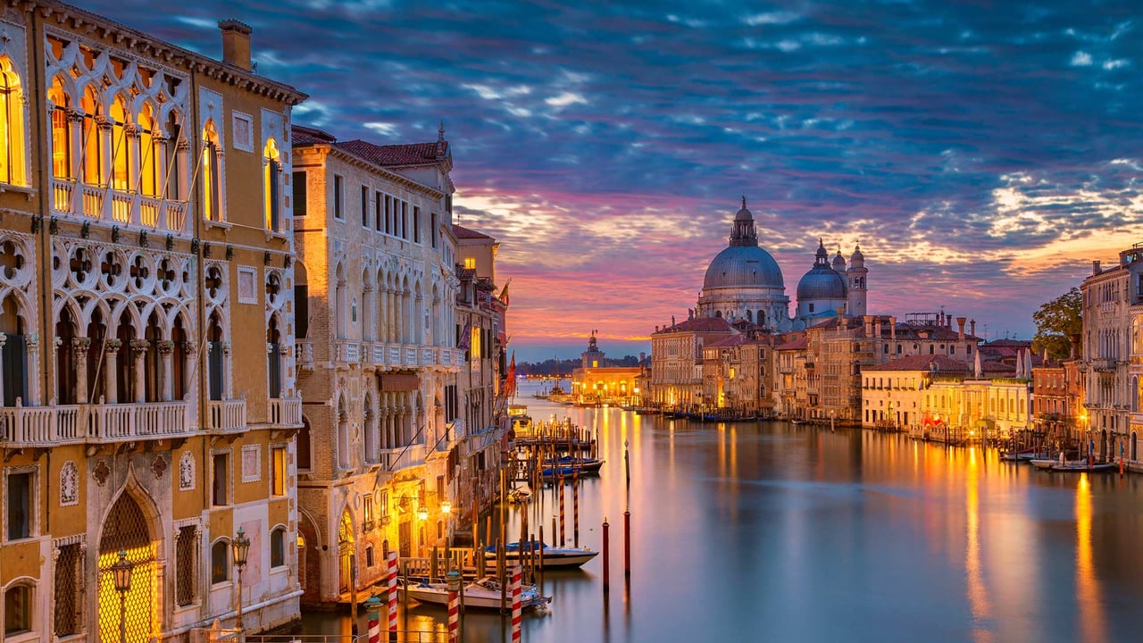 Grand Canal with Santa Maria della Salute Basilica, Venice, Italy (© RudyBalasko/Getty Images) desktop wallpaper