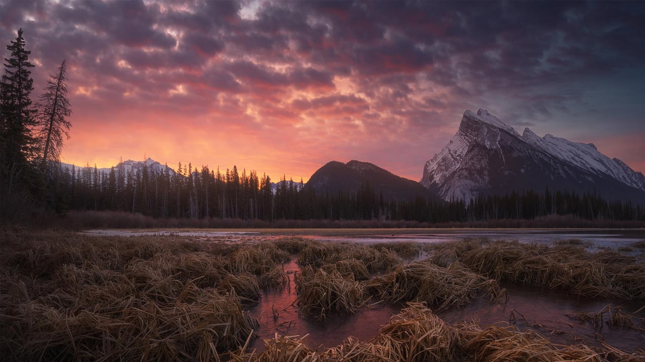 Vermilion Lakes, Banff, Canada (© Carlos Fernandez/Moment/Getty Images) desktop wallpaper
