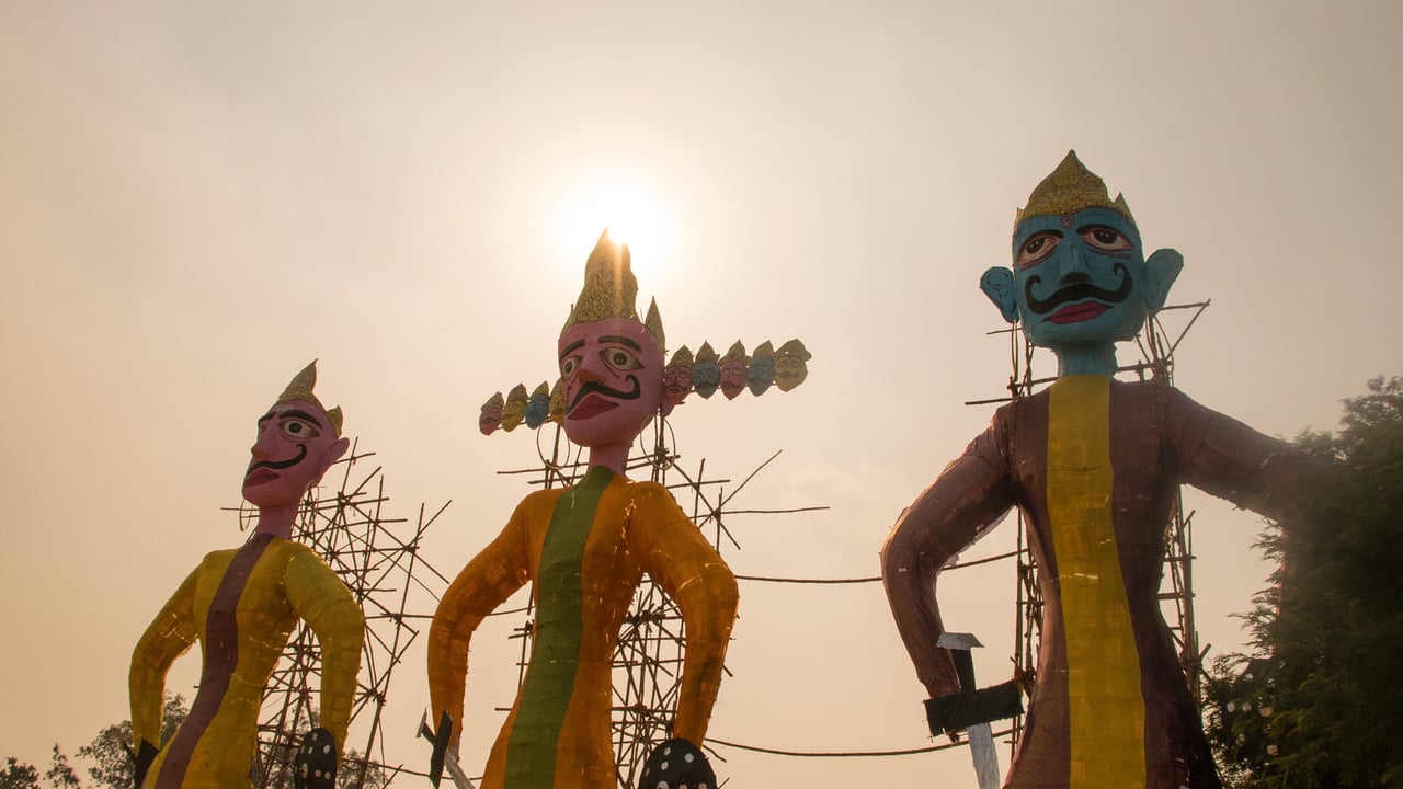 Dussehra festival celebration in India (© im a photographer and an artist/Getty Images) desktop wallpaper