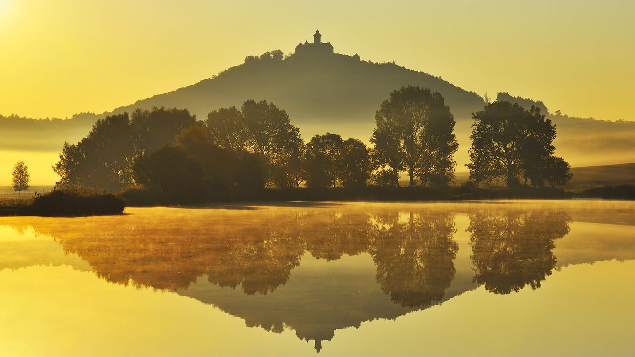 Wachsenburg Castle, Drei Gleichen, Thuringia, Germany (© Raimund Linke/Masterfile) desktop wallpaper