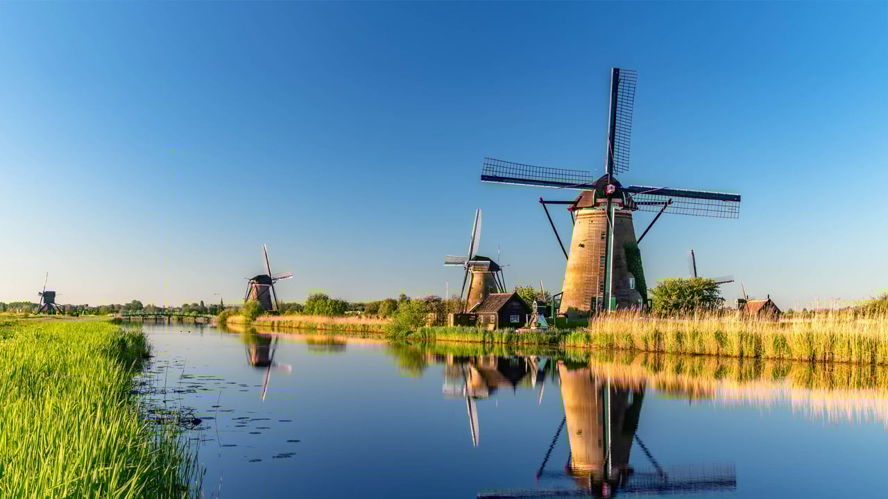Windmills, Kinderdijk, Netherlands (© Achim Thomae/Getty Images) desktop wallpaper