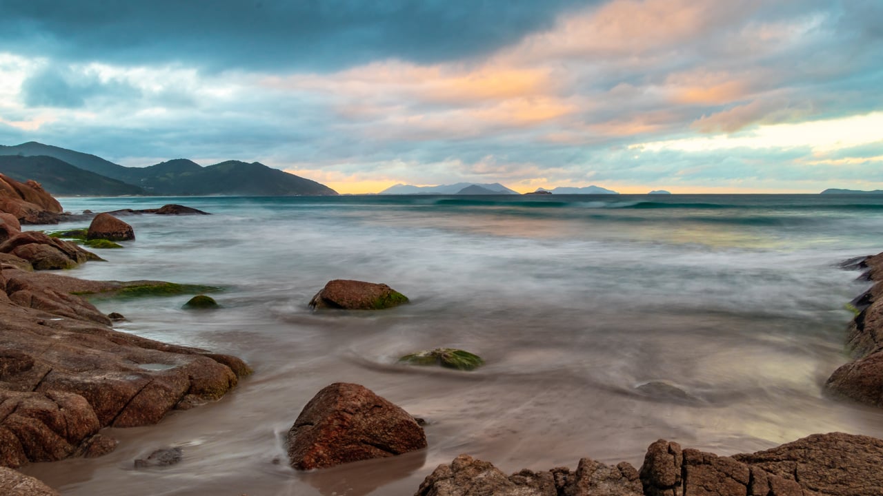 圣卡塔琳娜州的海滩, 巴西 (© CaioCarvalhoPhotography/Getty Images) desktop wallpaper