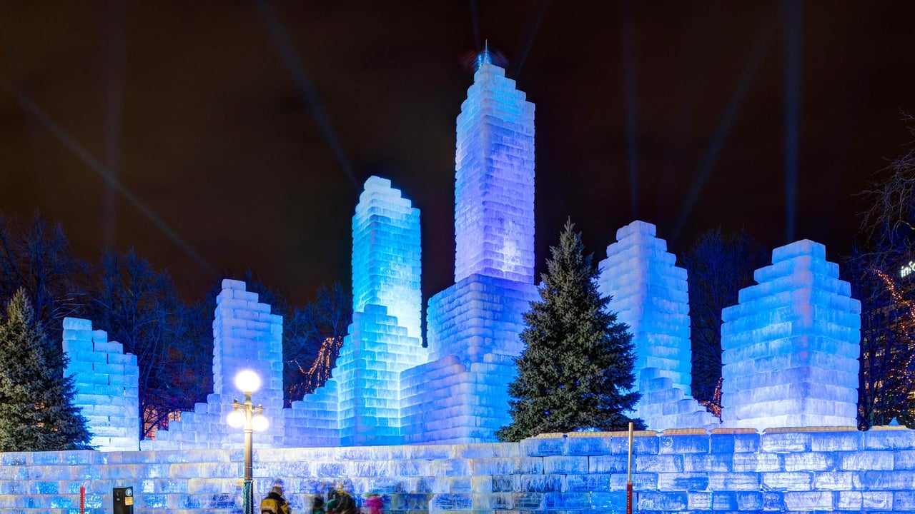 Ice palace at the St. Paul Winter Carnival, Minnesota (© Joe Mamer Photography/Alamy) desktop wallpaper