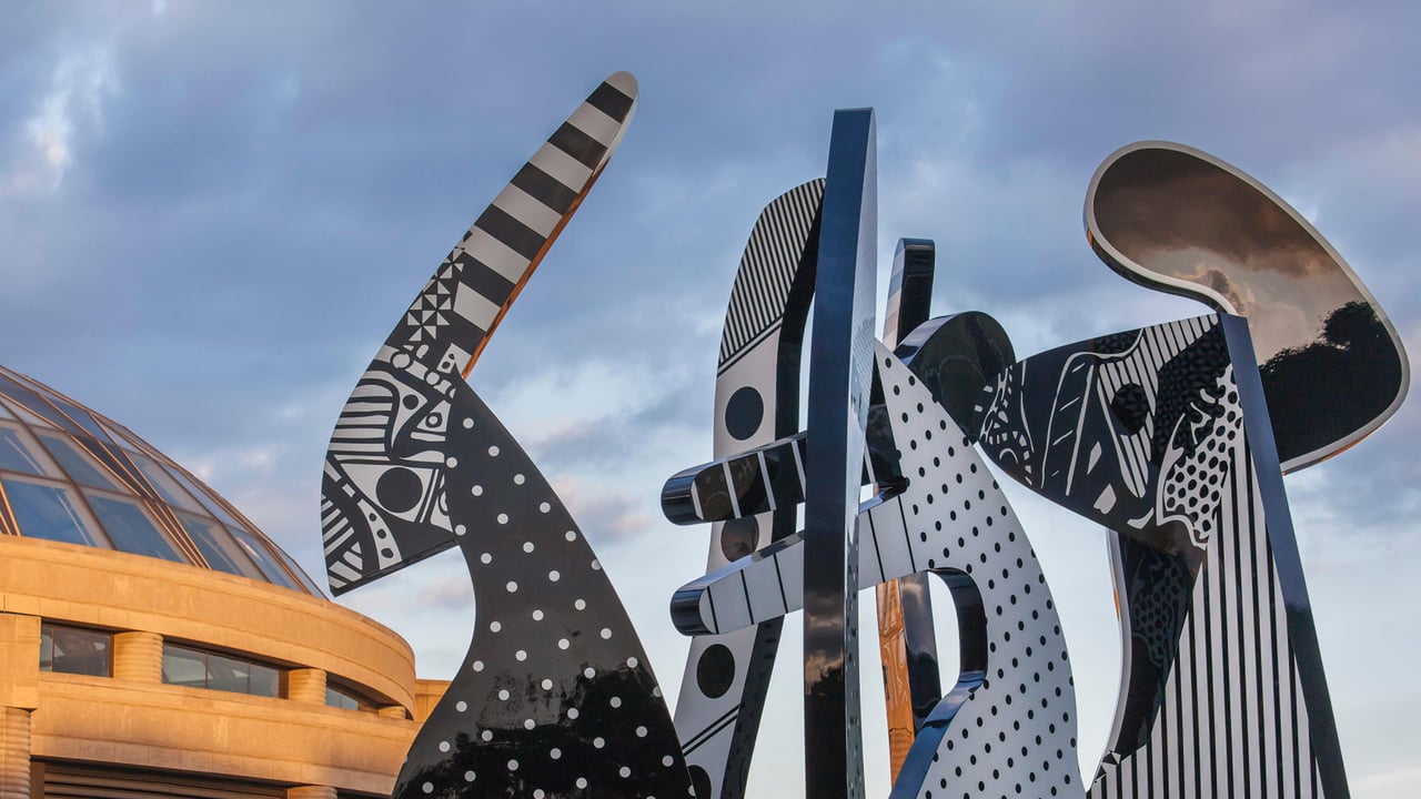 'United We Stand' sculpture by Charles McGee, Charles H. Wright Museum of African American History, Detroit, Michigan (© Jim West/Alamy) desktop wallpaper