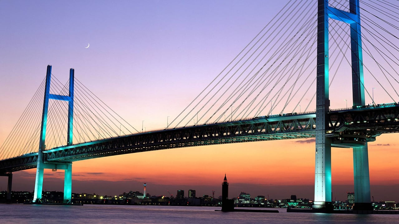 夕暮れに染まる橋, 神奈川県 横浜市 (© Prisma by Dukas Presseagentur GmbH/Alamy Stock Photo) desktop wallpaper