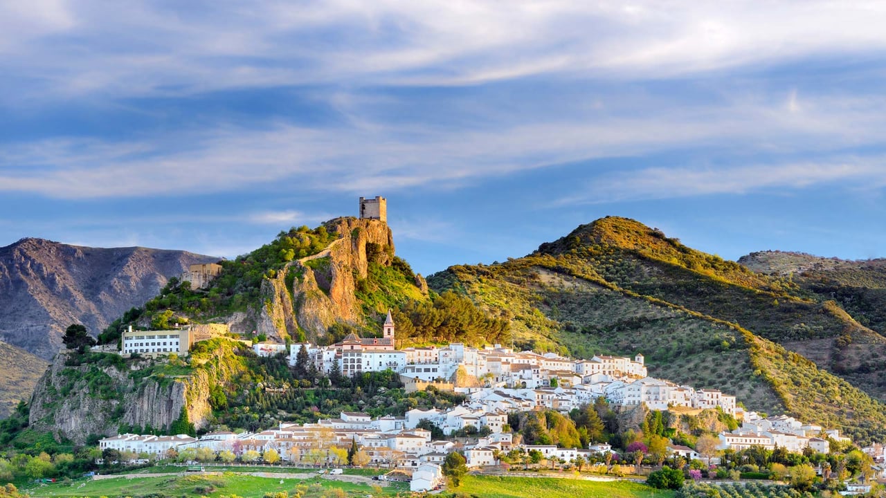 扎哈拉德拉谢拉,安达卢西亚,西班牙 (© Francesco Carovillano/eStock Photo) desktop wallpaper