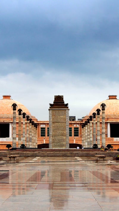 Dr. Bhimrao Ambedkar Samajik Parivartan Prateek Sthal (© gitika n manas/Shutterstock) mobile wallpaper