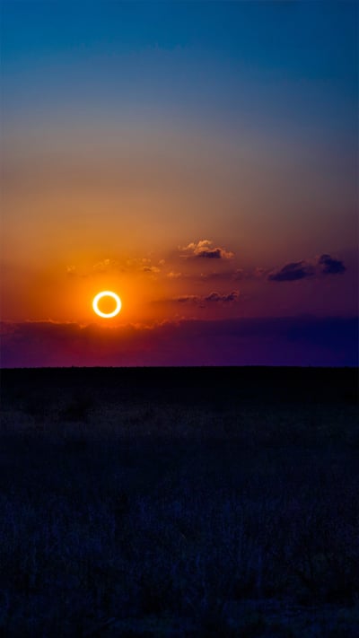 Annular eclipse over New Mexico, May 20, 2012 (© ssucsy/Getty Images) mobile wallpaper