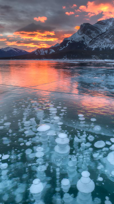 Abraham Lake, Alberta, Canada (© Basic Elements Photography/Getty Images) mobile wallpaper