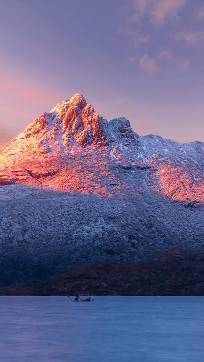 Cradle Mountain, Tasmania, on a very cold morning (© Steve Daggar Photography/Getty Images) mobile wallpaper