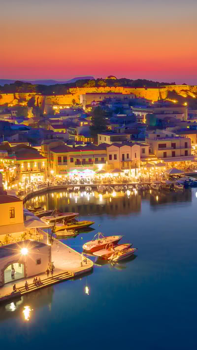 Old Venetian harbor, Rethymno, Crete Island, Greece (© Gatsi/Getty Images) mobile wallpaper