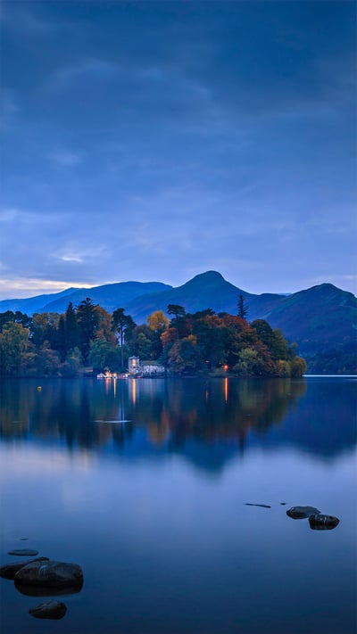 Derwent Island on Derwentwater in the Lake District National Park, Cumbria, England (© Chris Warren/eStock Photo) mobile wallpaper